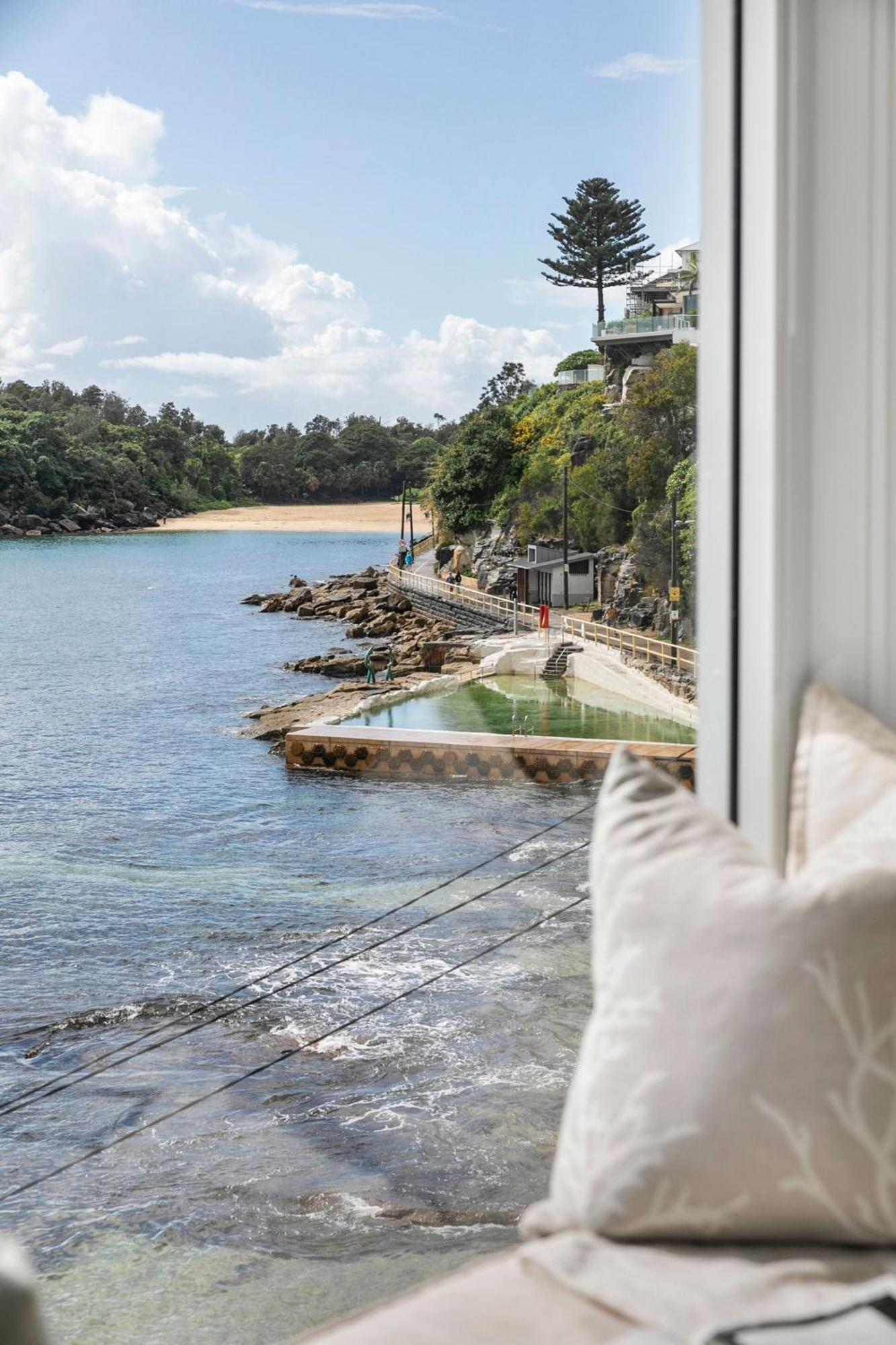 Apartment Luxury Manly Oceanfront Getaway *